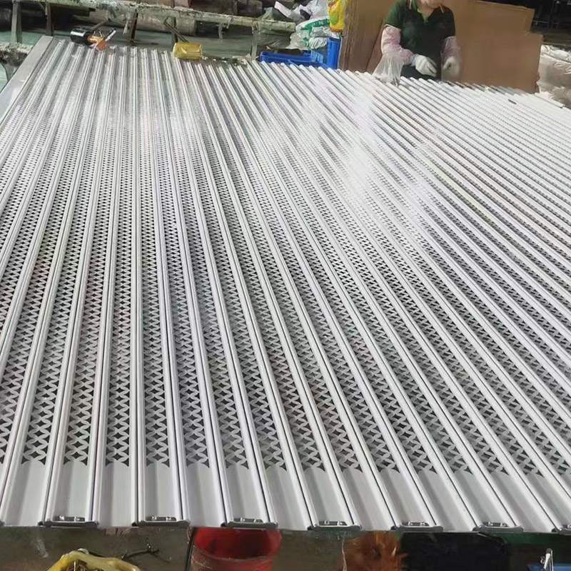 Portes légères de volet roulant de garage